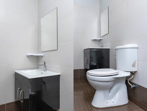 Douche, articles de toilette gratuits, sèche-cheveux