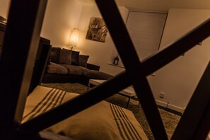 Departamento, 1 habitación, cocina | Área de sala de estar | Televisión de pantalla plana y reproductor de DVD 