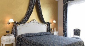 Premium bedding, minibar, in-room safe, desk - Hotel Panorama Ristorante (Torri del Benaco)