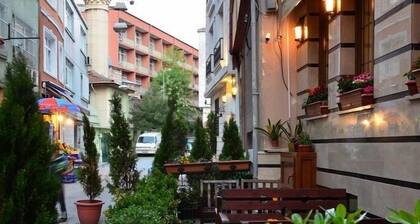 Blue Istanbul Suites