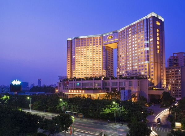 Front of property – evening/night - Eurasia international hotel (Dongguan)