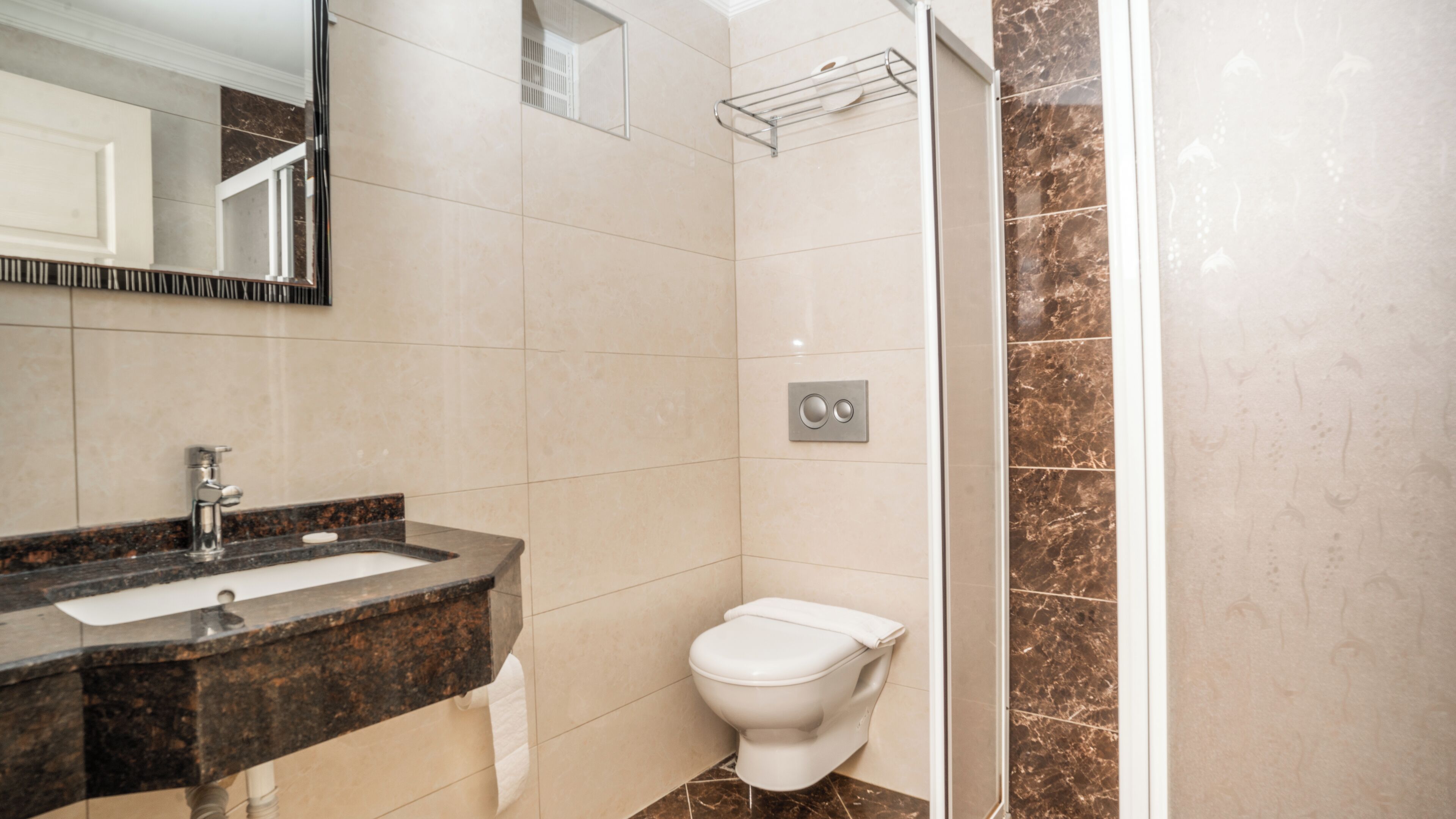 standard double or twin room | bathroom | shower, free toiletries, hair dryer, slippers