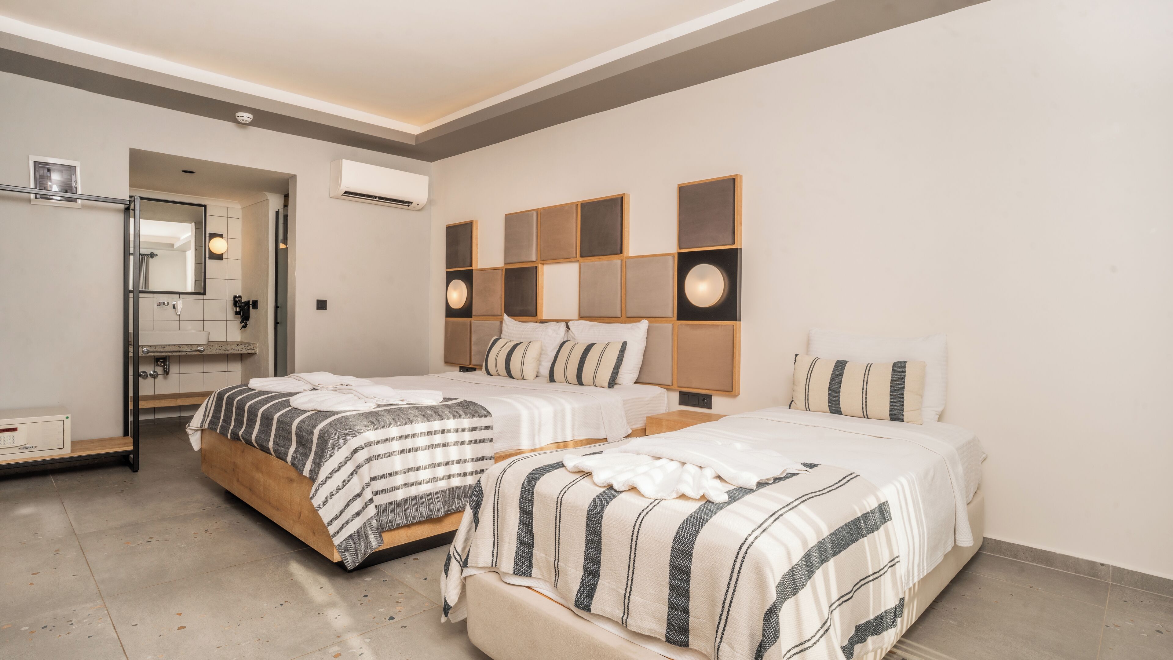 Triple Room with Garden View