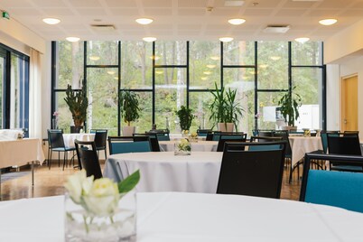 Linnasmäki - Hostel