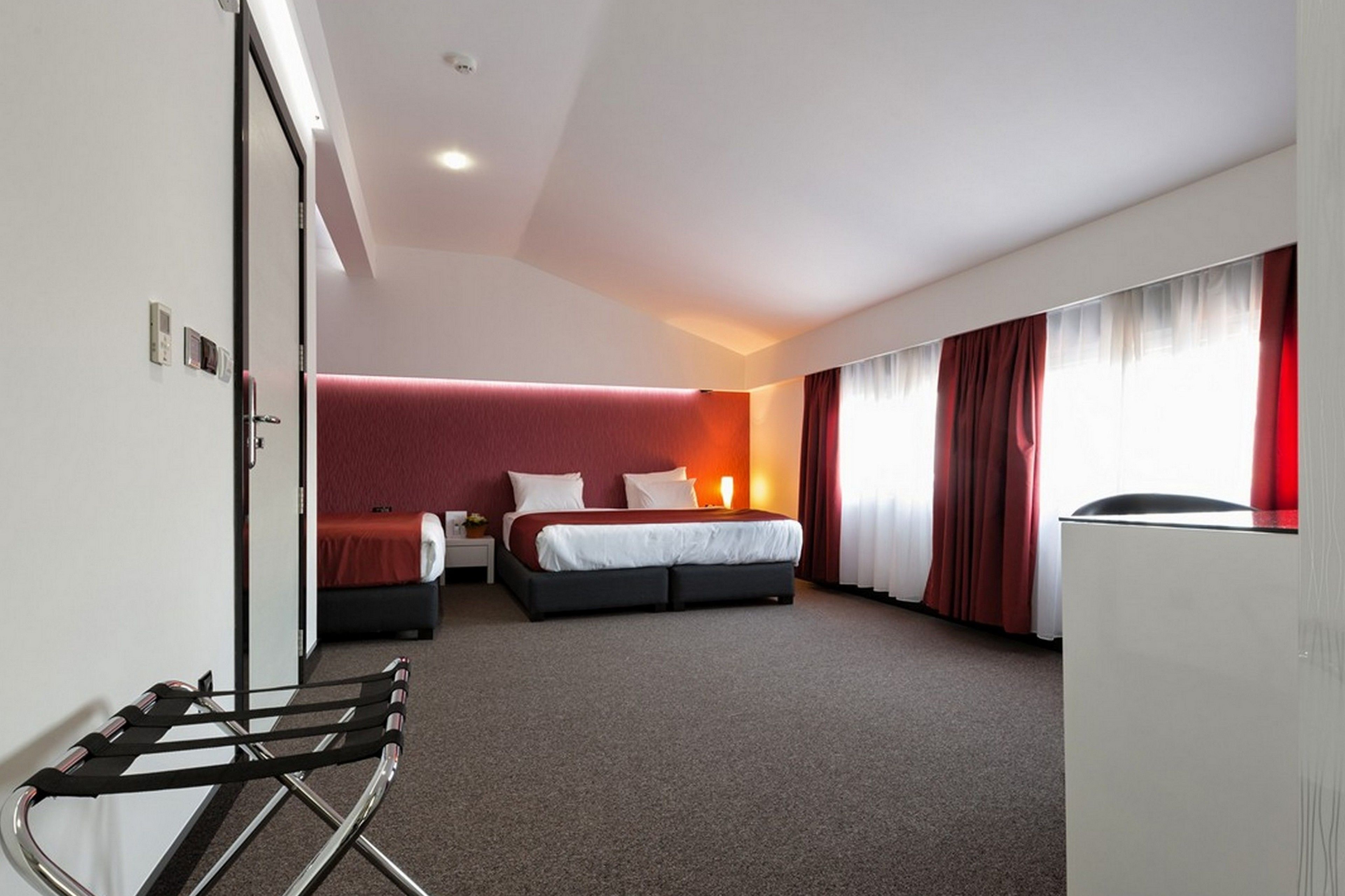 Family Room, 1 Bedroom | View from room