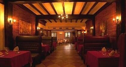 Hotel L'Enclos
