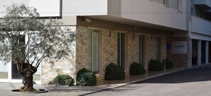 Exterior detail - Wine Hotel Cesarica (Citluk)