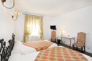 Standard Twin Room, Air conditioning