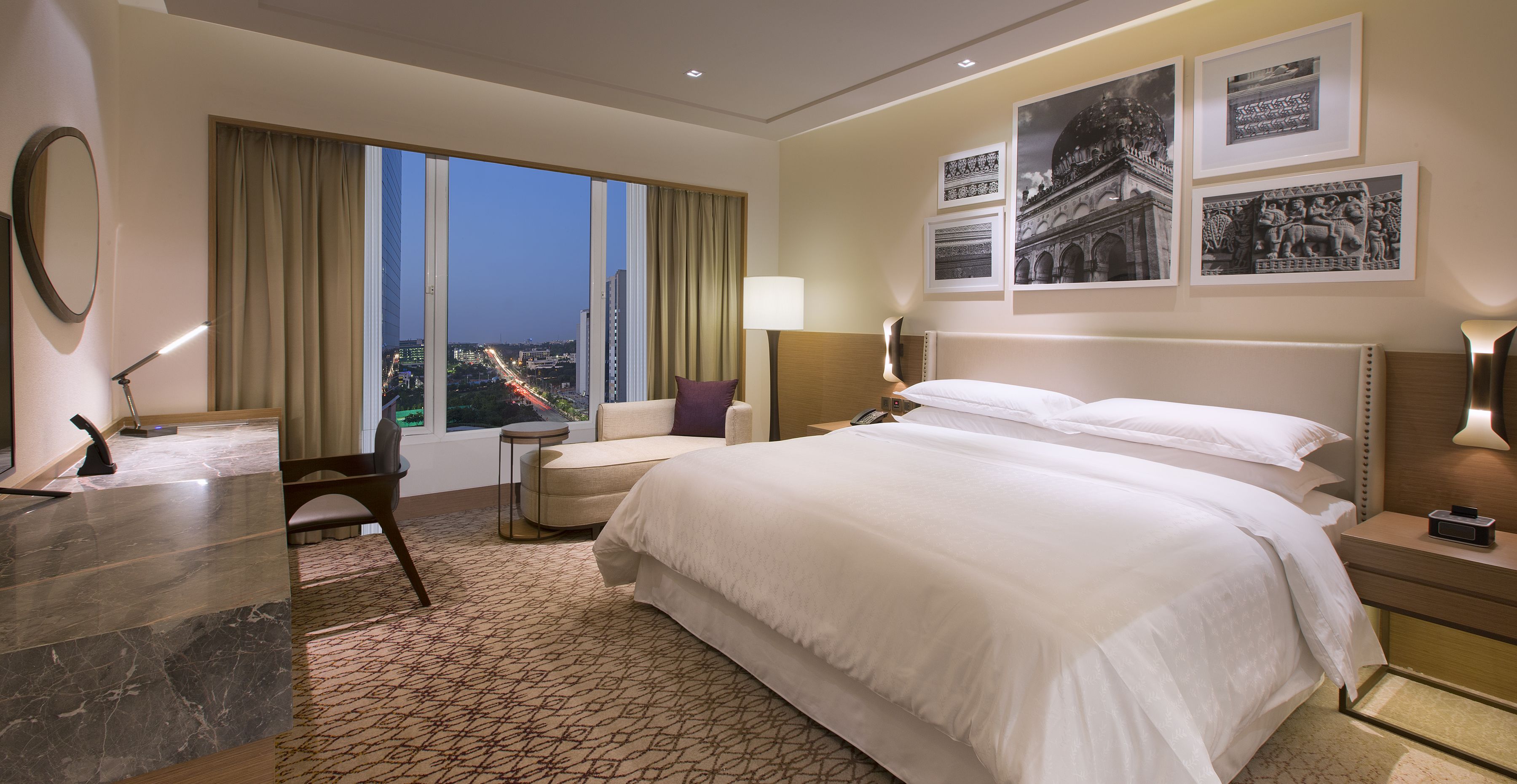 1 bedroom, minibar, in-room safe, individually decorated