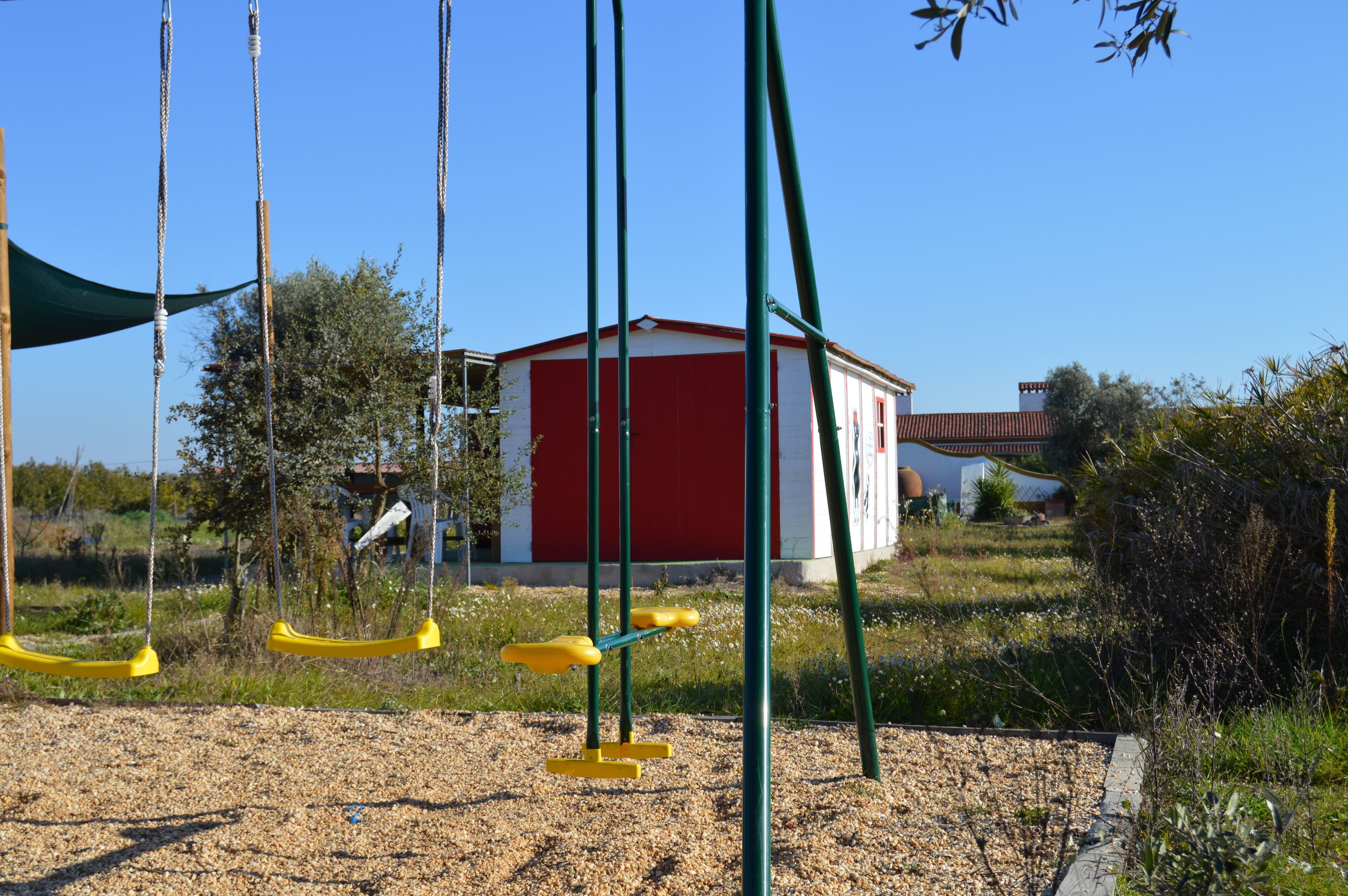 children’s play area – outdoor