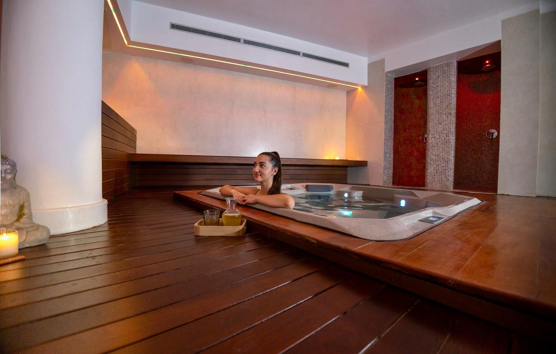 Couples treatment room(s), body treatments, body wraps, body scrubs
