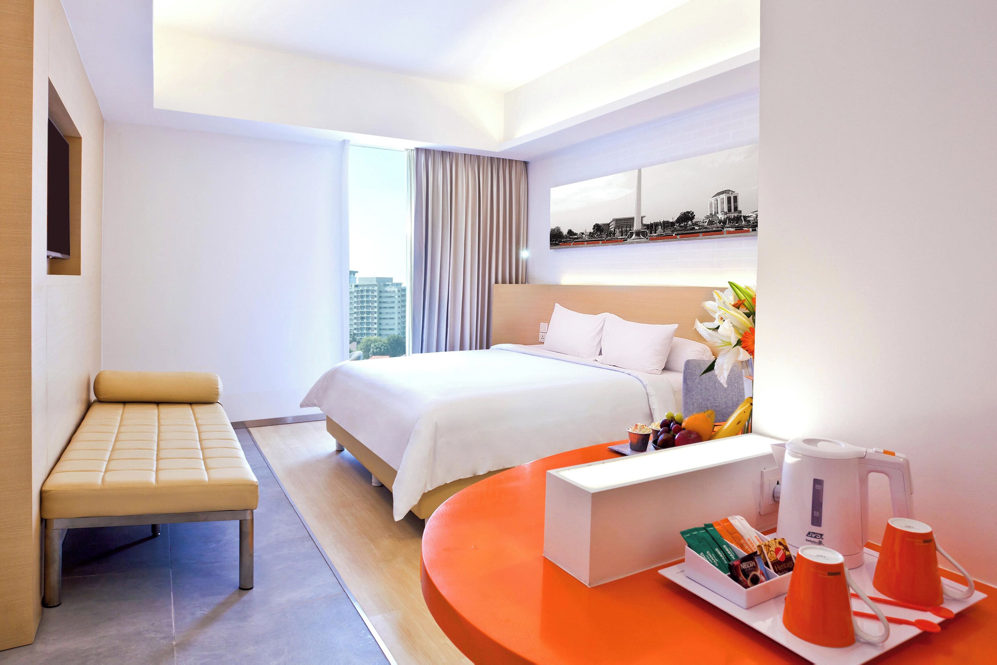 Deluxe Room (HARRIS) | Minibar, in-room safe, desk, soundproofing