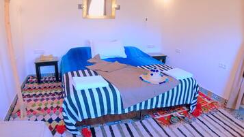 1 chambre, rideaux occultants, Wi-Fi gratuit