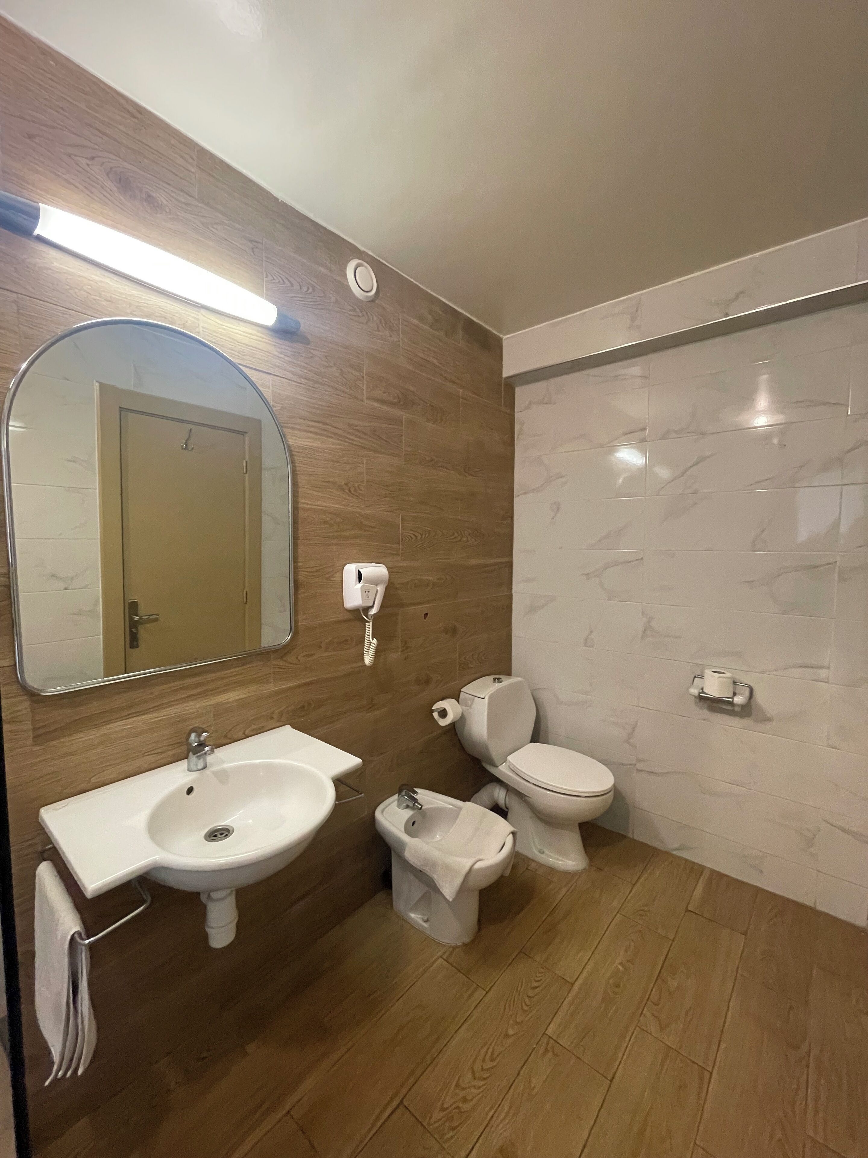 Photo - HAMILTON Agadir