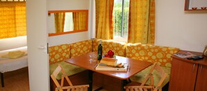 Trailer, Terraço, Vista para o mar | Área de estar | TV de tela plana