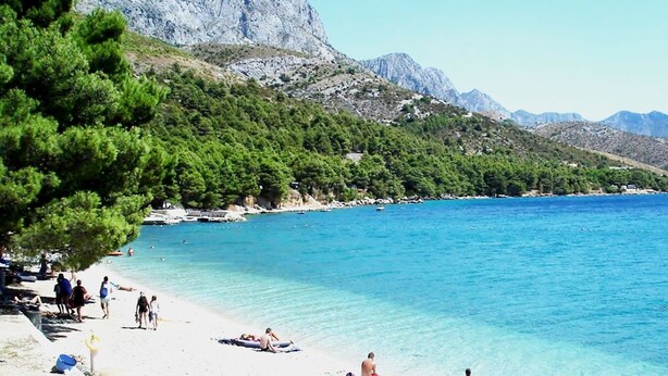 Unclassified image, 1 of 10, button - Camp Dole Zivogosce (Podgora)