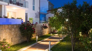 Front of property – evening/night - Villa Ankora (Dubrovnik)