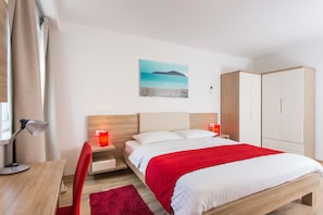 Two-Bedroom Apartment with Terrace | Premium bedding, in-room safe, desk, blackout drapes - Villa Ankora (Dubrovnik)