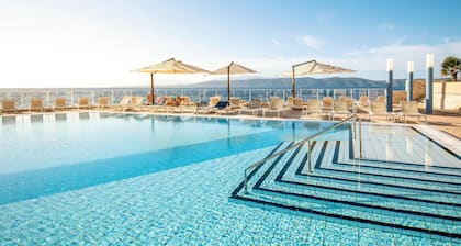 Sensimar Makarska