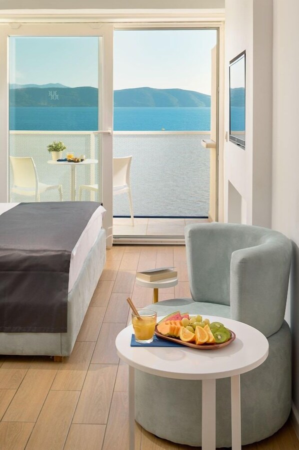 Minibar, värdeförvaringsskåp på rummet, skrivbord och gratis wi-fi