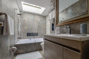 Luxury-Suite | Badezimmer