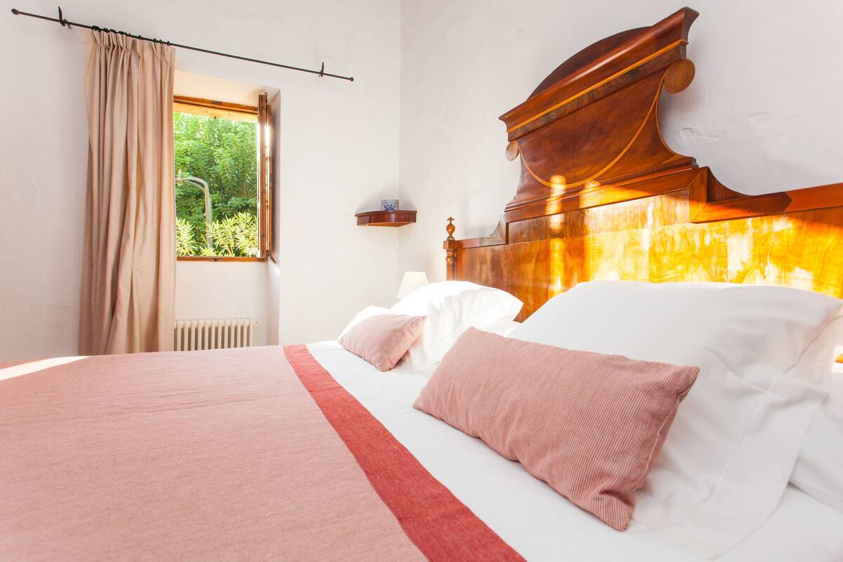 Standard Double Room | In-room safe, blackout curtains, free WiFi, individually decorated