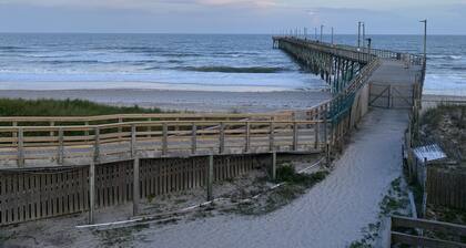 Seaview Pier and Motel