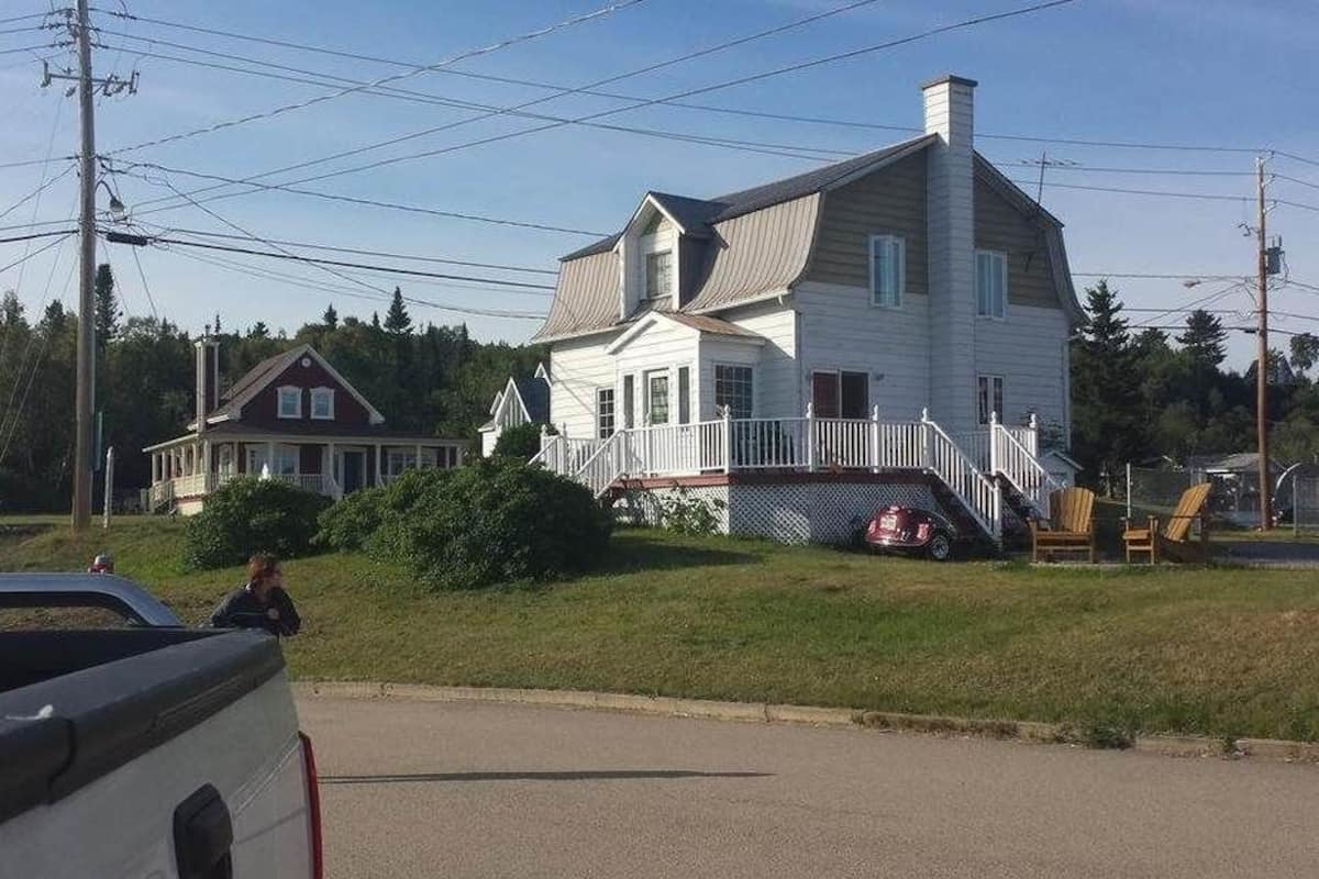 Chalet, 4 Schlafzimmer | Zustellbetten, kostenloses WLAN, Bettwäsche