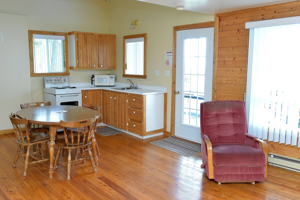 Chalet, 2 Double Beds (Mezzanine) | Private kitchen