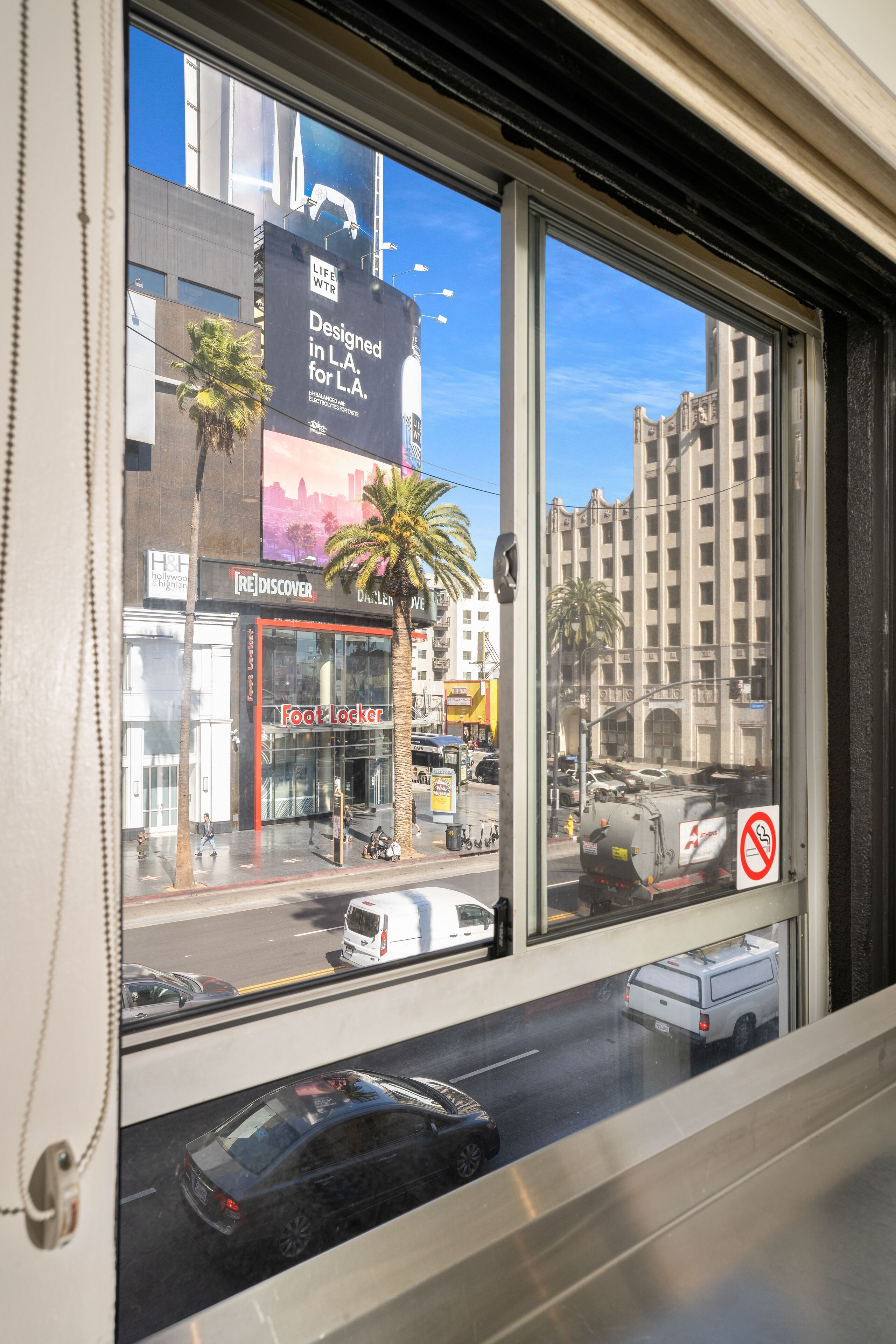 Photo - Samesun Hollywood Hotel & Hostel