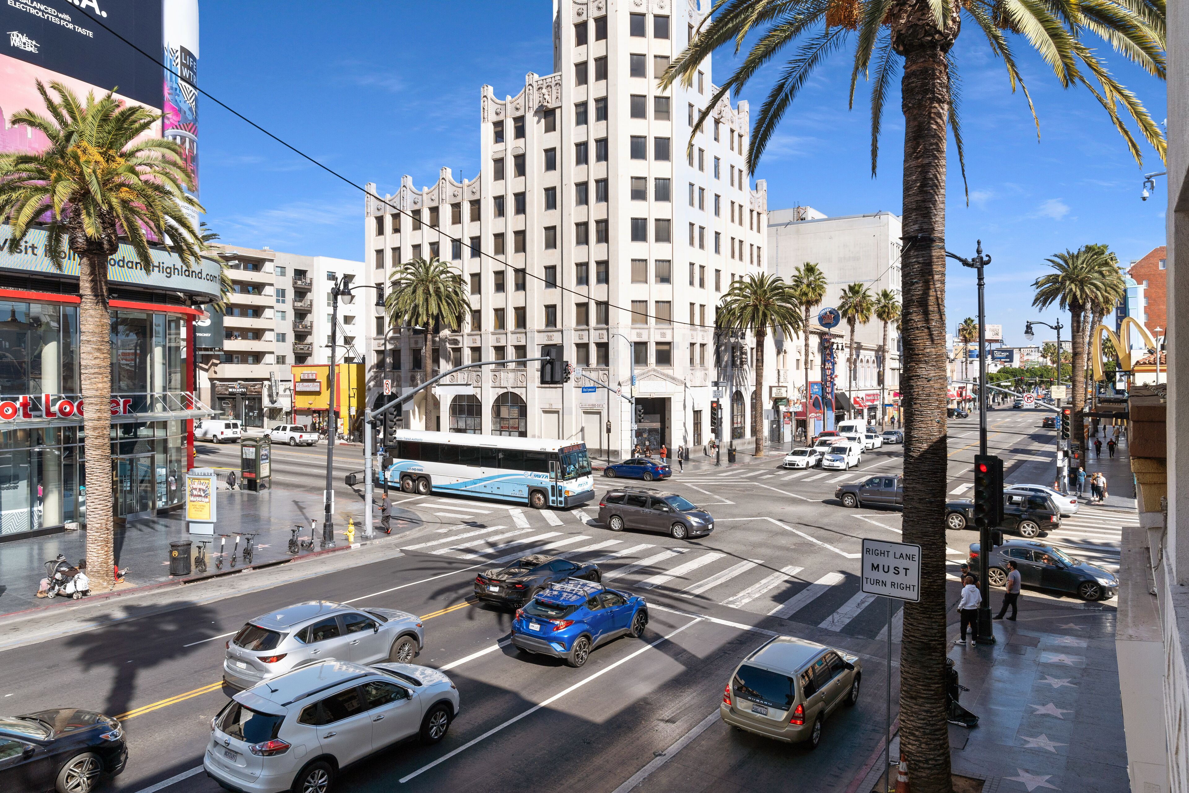 Photo - Samesun Hollywood Hotel & Hostel