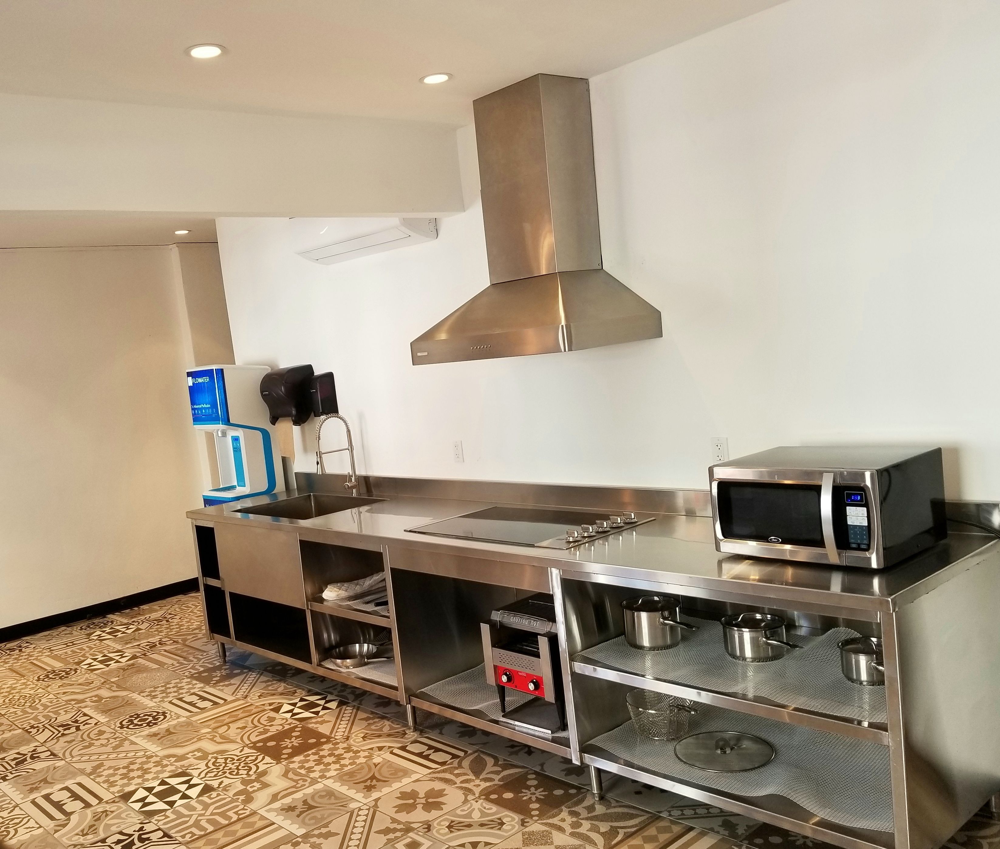 Photo - Samesun Hollywood Hotel & Hostel