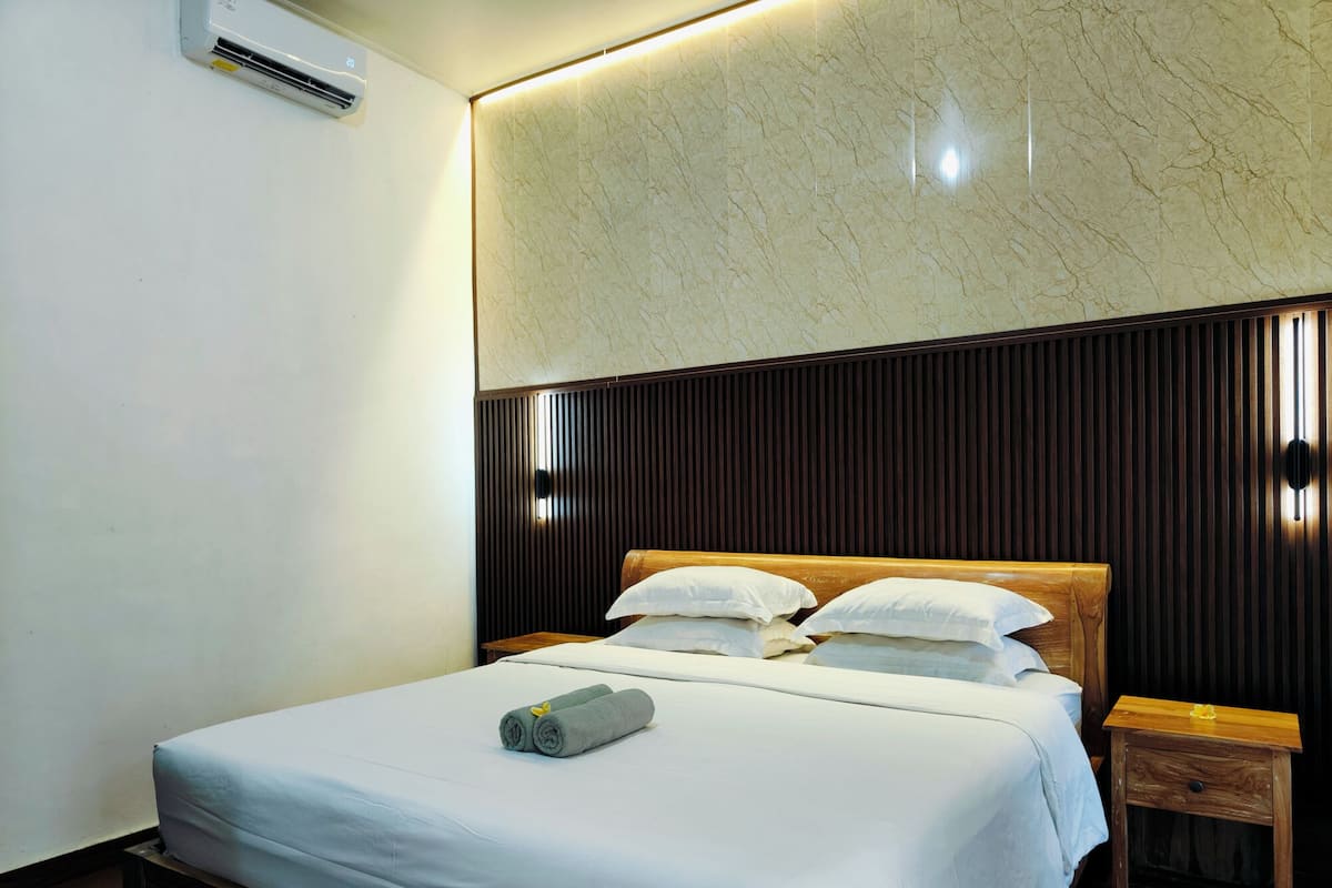 Kamar Double Superior | Meja kerja, kedap suara, Wi-Fi gratis, dan seprai linen