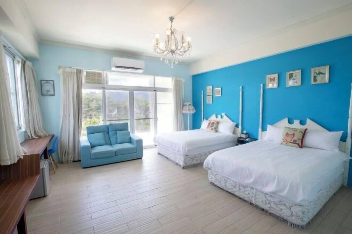 Sengetøy av topp kvalitet og wi-fi (inkludert)