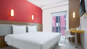 In-room safe, desk, free WiFi, bed sheets