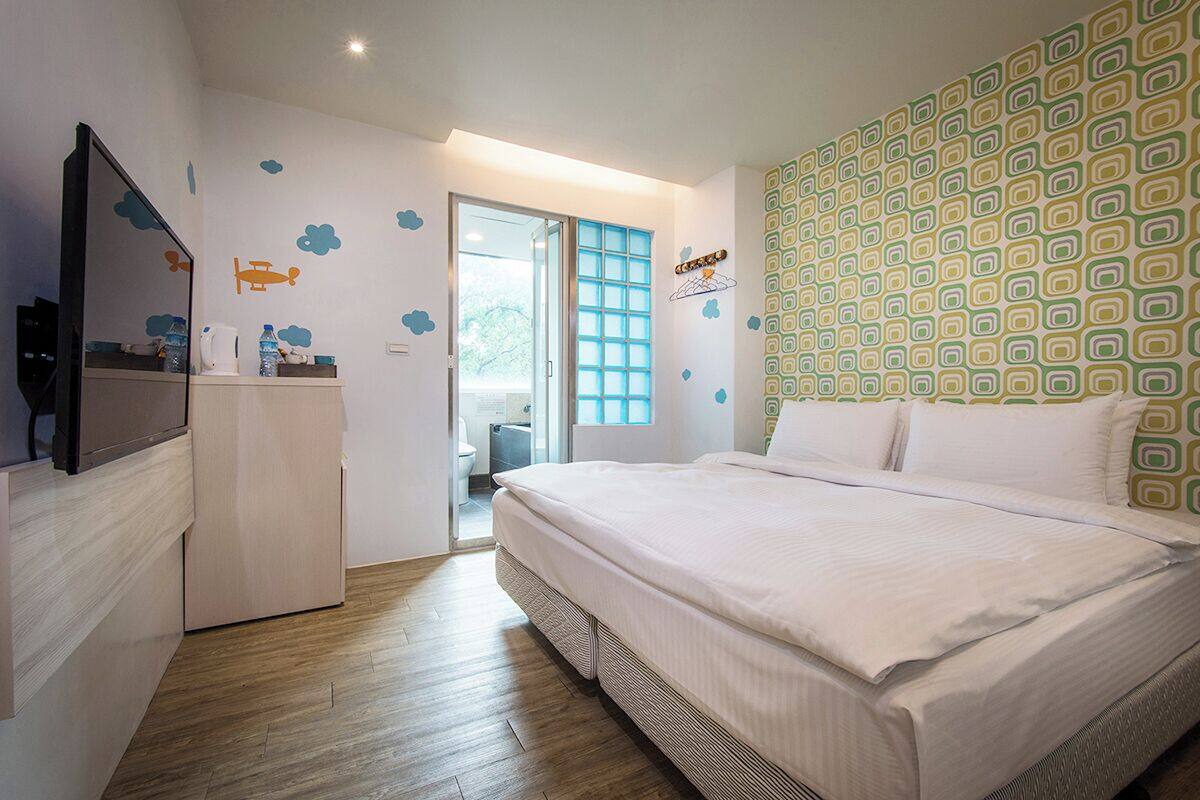 Quarto casal luxo | Wi-Fi de cortesia