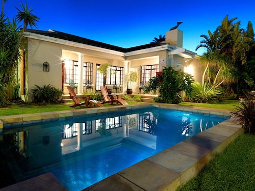 Beachwalk Bed and Breakfast