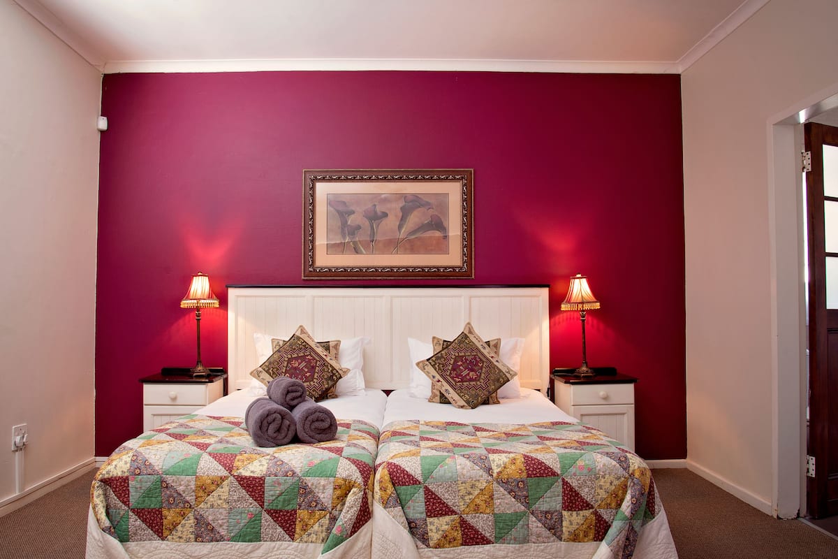 Standardværelse med 2 enkeltsenge - 1 soveværelse | 1 soveværelse, premium-sengetøj, gratis produkter i minibaren