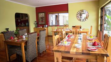 Desayuno buffet incluido todos los días