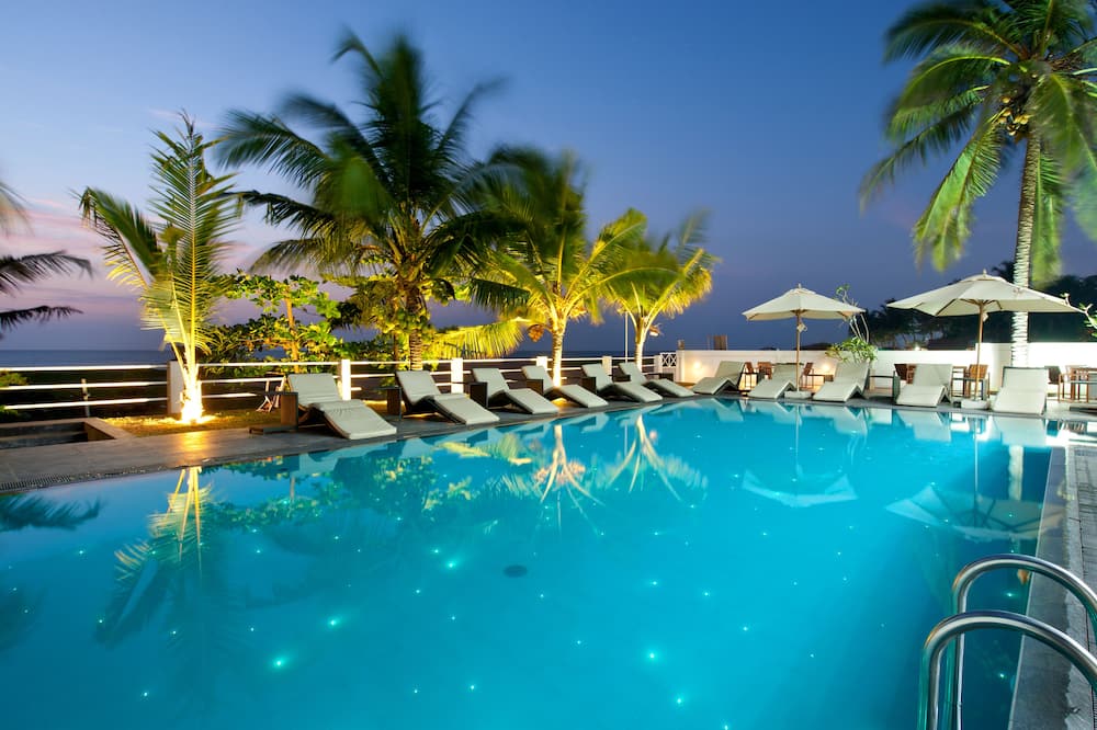 The Beach Apartments