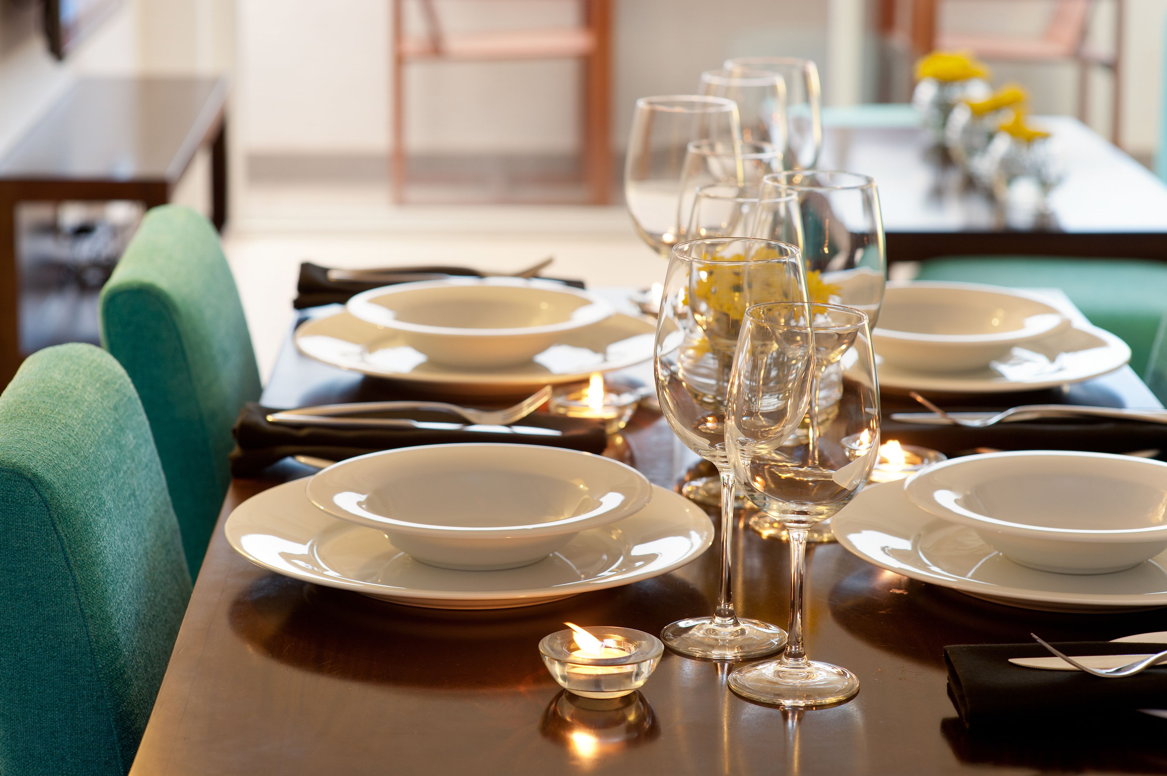 luxury apartment, 2 bedrooms, connecting rooms, beachfront | in-room dining