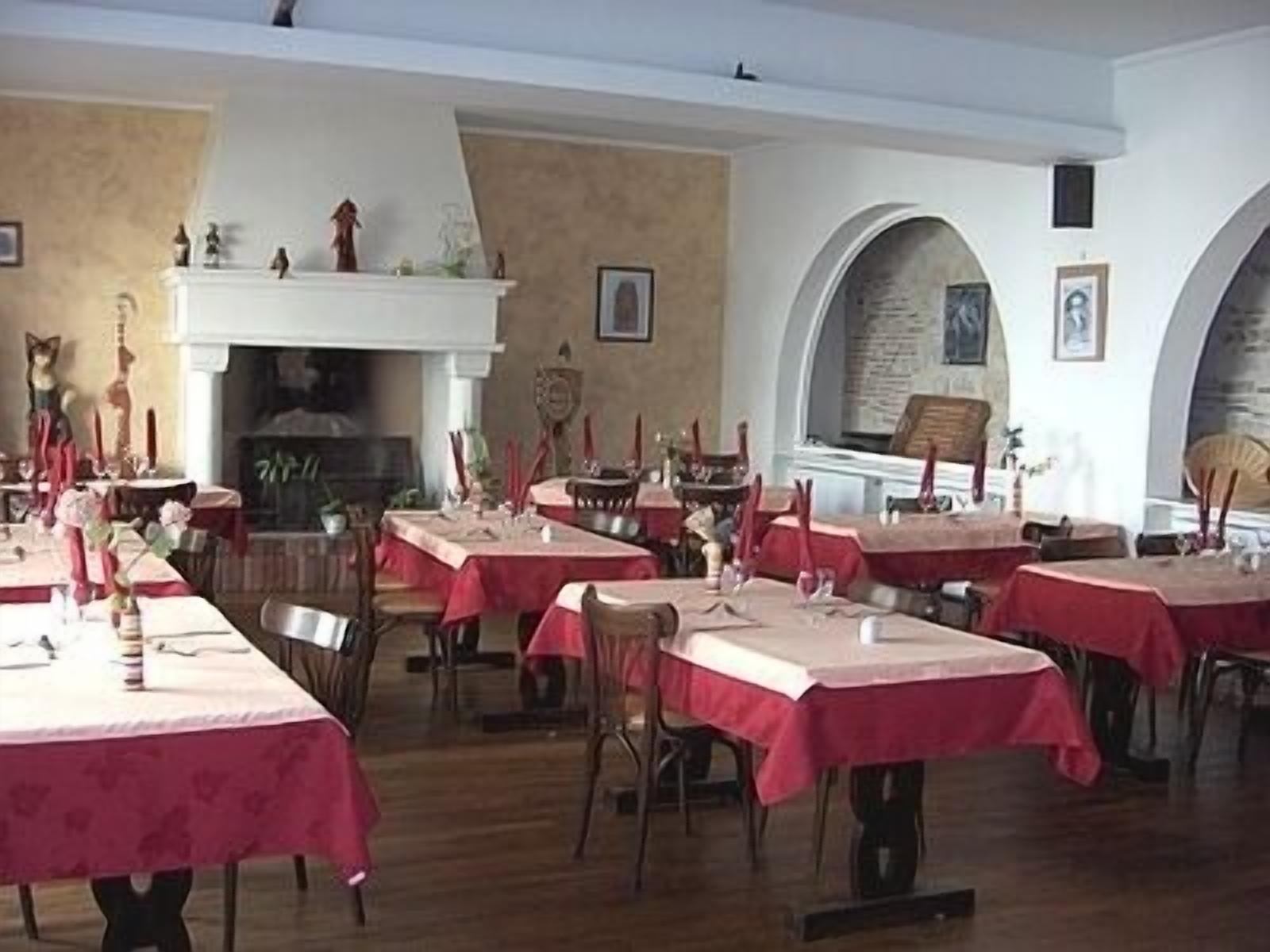 breakfast, lunch, dinner served; regional cuisine