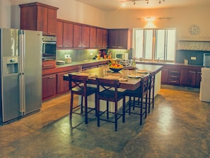 Exclusive Villa, 4 Bedrooms, Private Pool | Private kitchen | Full-size fridge, microwave, stovetop - The Lagoon Villa (Negombo)