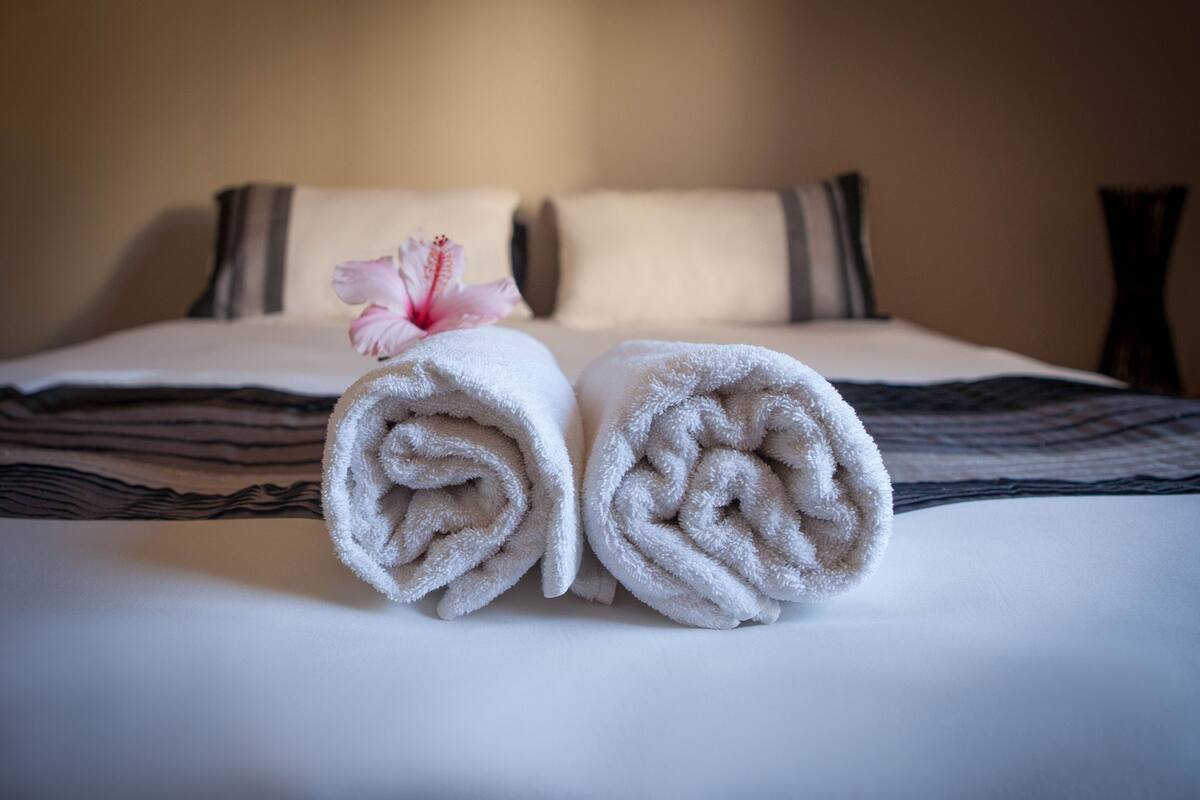 The Leopard Room | In-room safe, iron/ironing board, free WiFi