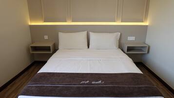 Desk, blackout curtains, iron/ironing board, free WiFi