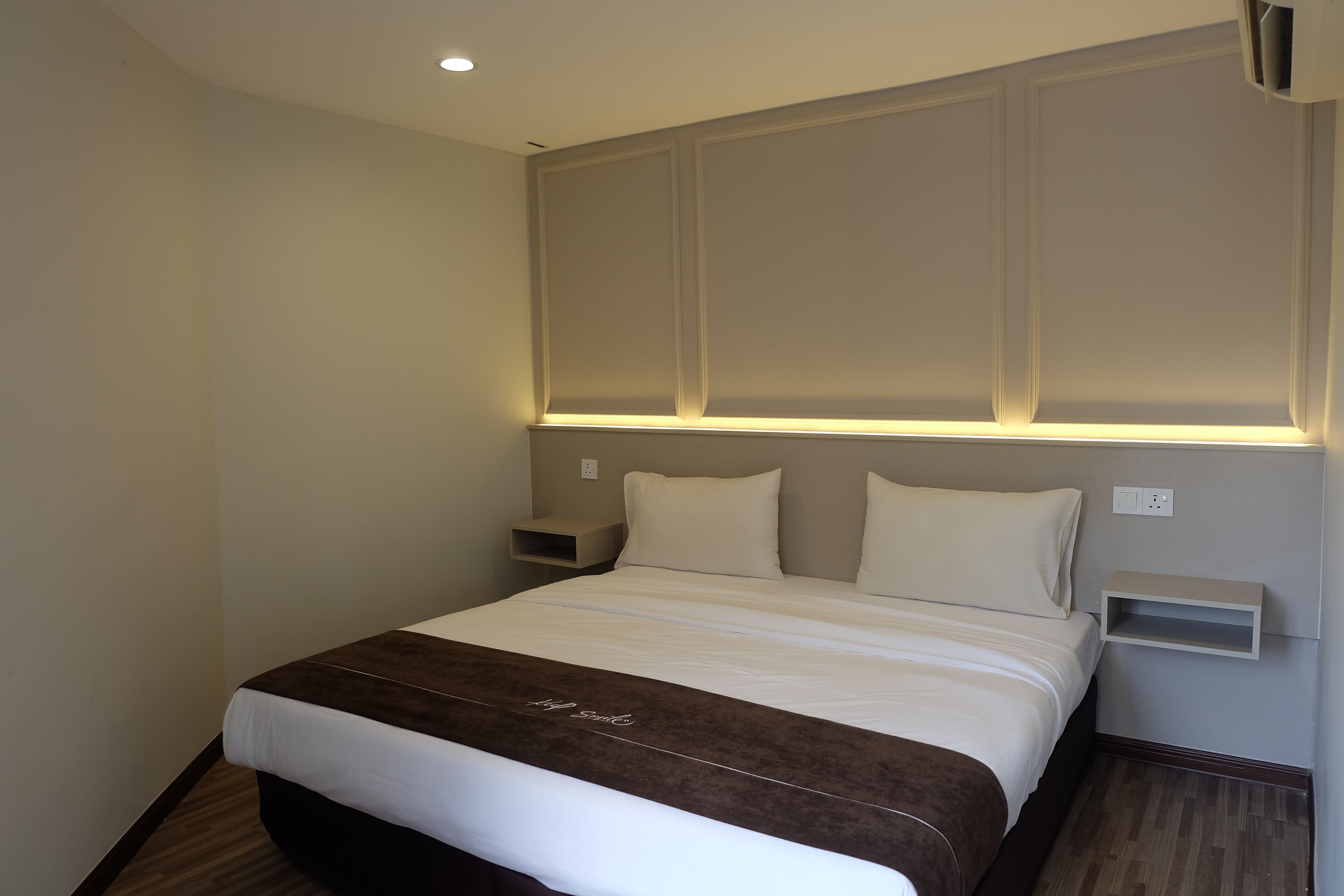 superior room | desk, blackout curtains, iron/ironing board, free wifi