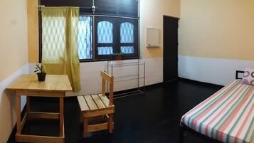 Literie de qualité supérieure, bureau, Wi-Fi gratuit