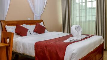 Literie de qualité supérieure, bureau, chambres insonorisées