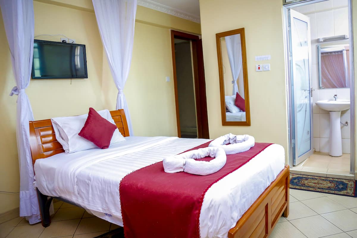 Standard Single Room, 1 Single Bed, Private Bathroom, City View | Premium bedding, desk, soundproofing, free WiFi