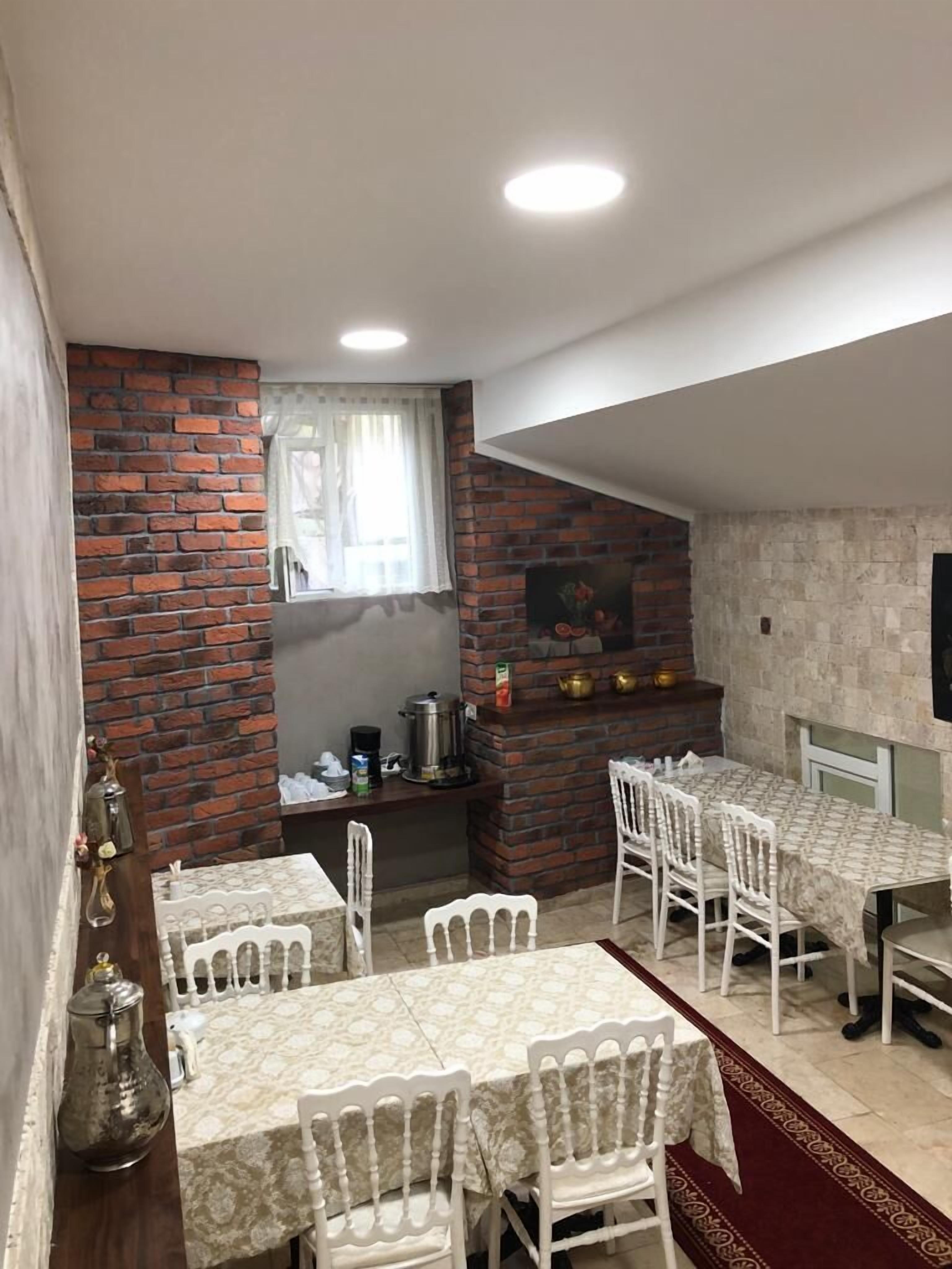 premium bedding, minibar, in-room safe, individually decorated